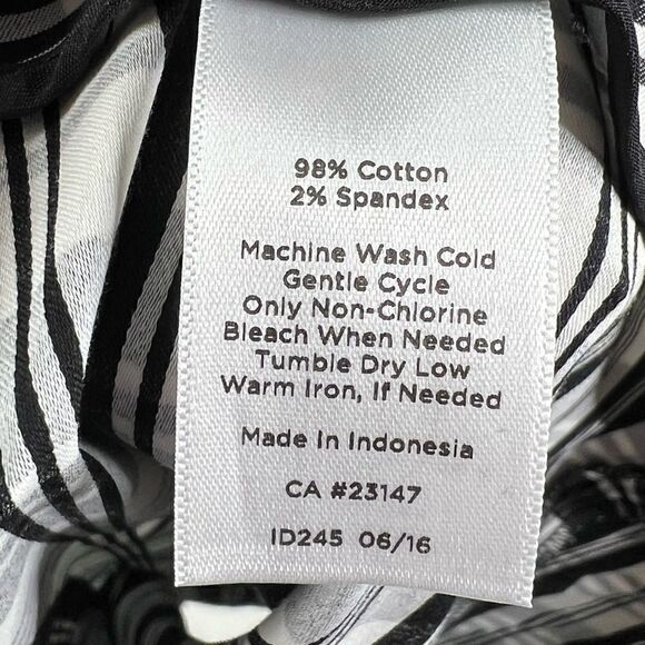 Talbots | NWT High Rise Plaid Petite Pants with Side Zipper - Picture 3 of 5